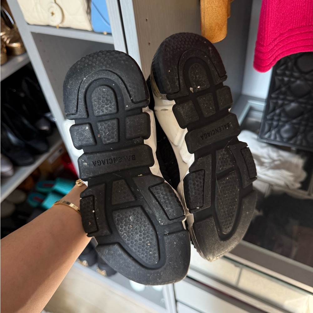Balenciaga Black Knit Sneakers - Picture 4 of 6